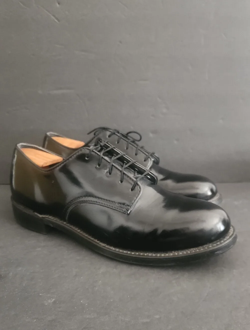 Thorogood Black Patent Leather Oxford Dress Shoes Mens Size 10.5D